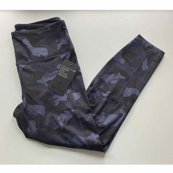 90 Degree by Reflex Yogalicious Camo Leggings - Picture 3 of 9